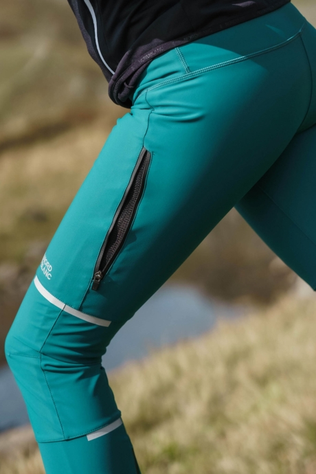 Zelené dámske nepremokavé multišport nohavice SPLENDOR