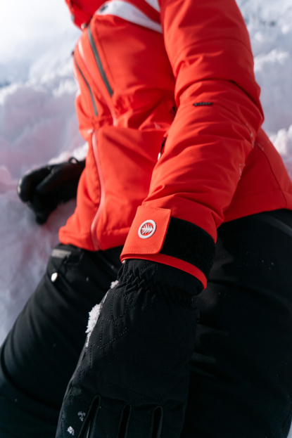 Canada goose coocoo for skiing